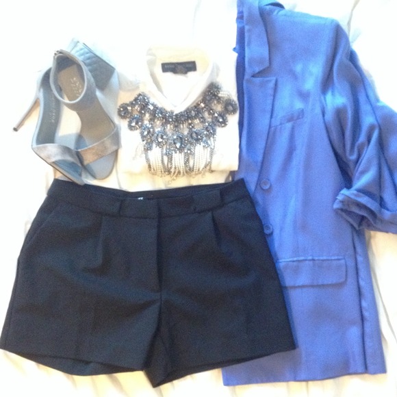 H&M black trouser shorts NEGOTIABLE!!!