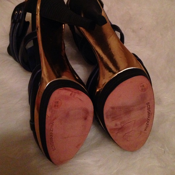 BCBG Max Azria Heels - Picture 2 of 4