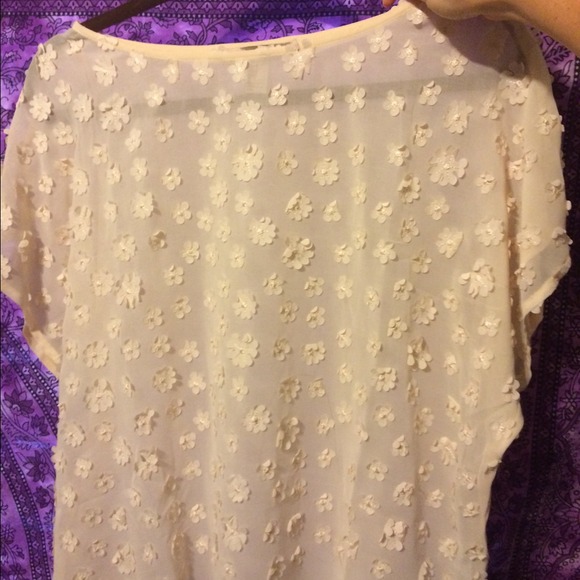 ❌SOLD❌Flower top