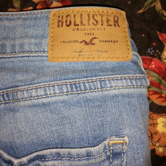 Hollister pants