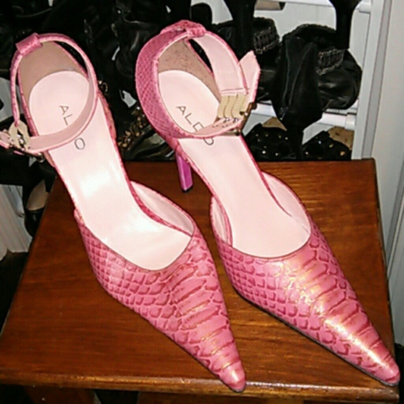 Pink Ankle Cuff heels - size 40