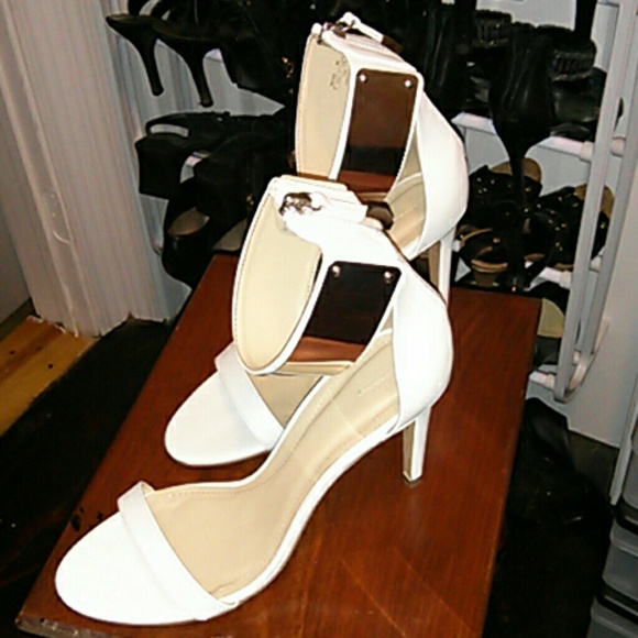 Zara Trafaluc White heels - size 38