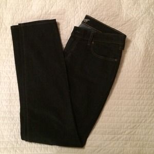 Old Navy Sweetheart skinny jeans.
