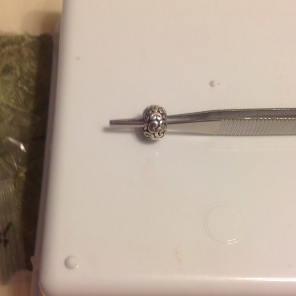 PANDORA. 925 FEELING GROOVY CHARM