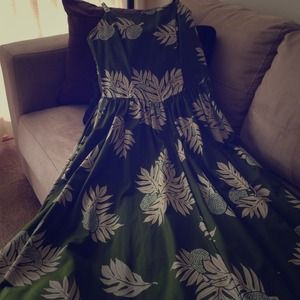 Sig Zane spaghetti strap dress.