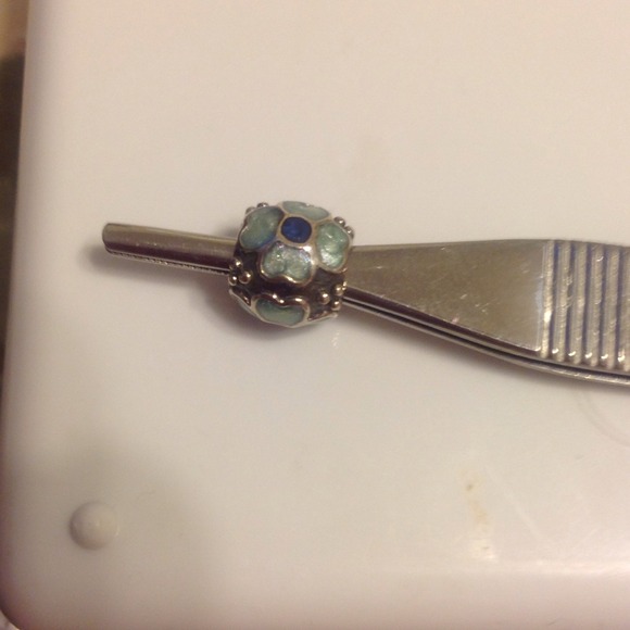 PANDORA 925  BLUE ENAMEL DAISY CHARM