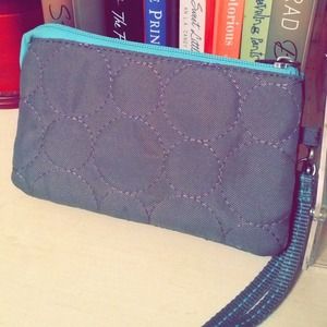 🌸 ON HOLD🌸 Thirty One "Very You" Wristlet