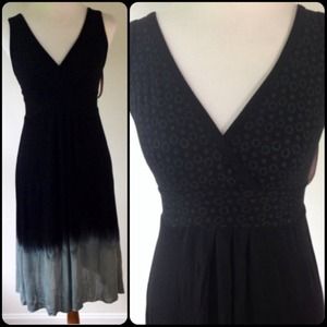 NWT Yak & Yeti Circle Dress