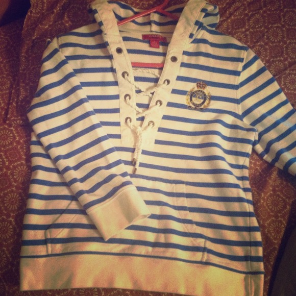 Chaps quarter sleeve hoodie