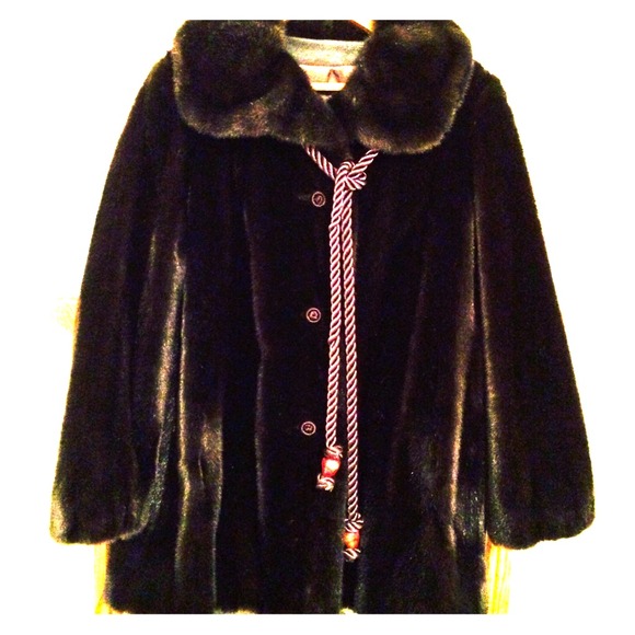 Faux Fur Coat / Ladies Vintage Small Brown