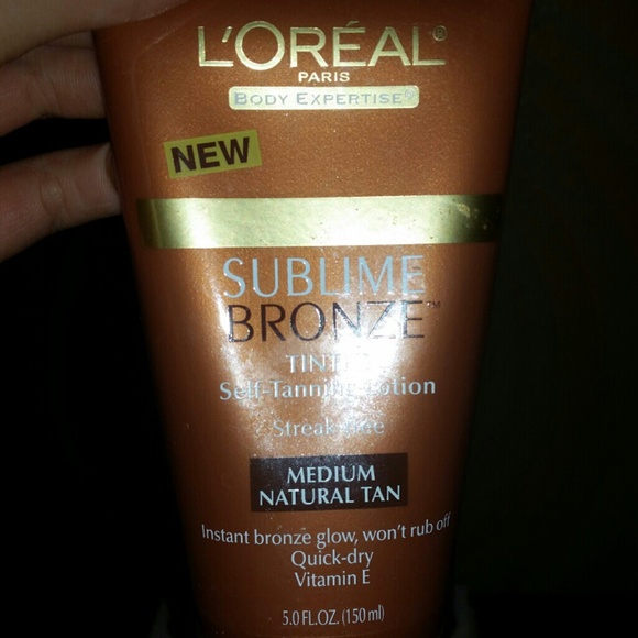 Tanning bronzer