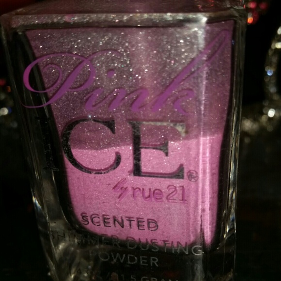 Pink prey on glitter