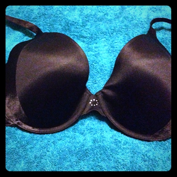 Black satin maidenform bra - NWOT