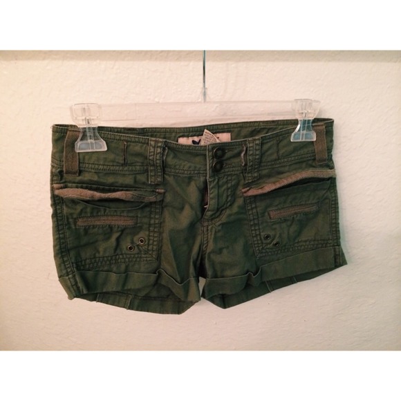 🚫SOLD🚫Cargo shorts