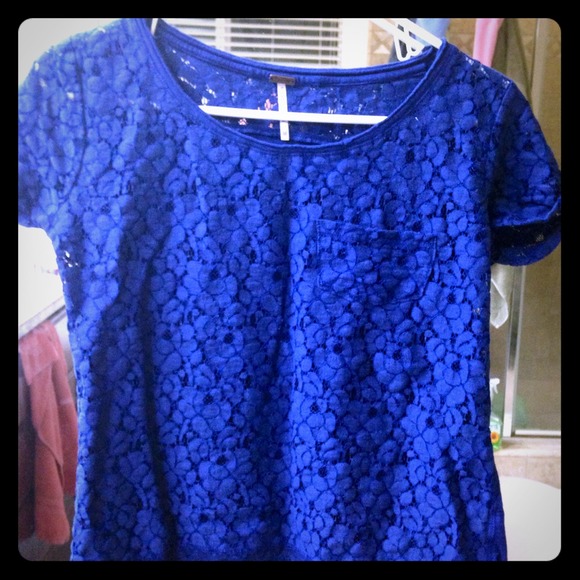 poof Tops - Navy blue net design medium top.junior size