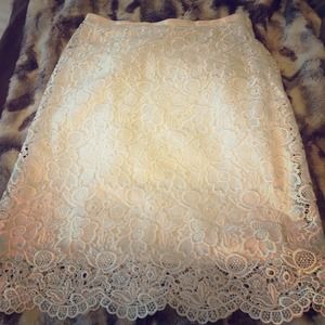 H&M white lace skirt