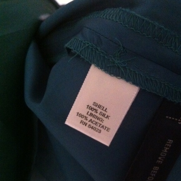 Emerald Green Skirt - Picture 3 of 4