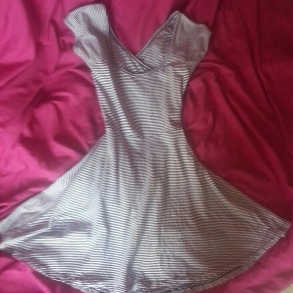 White and Black Brandy Melville Bethan Dress