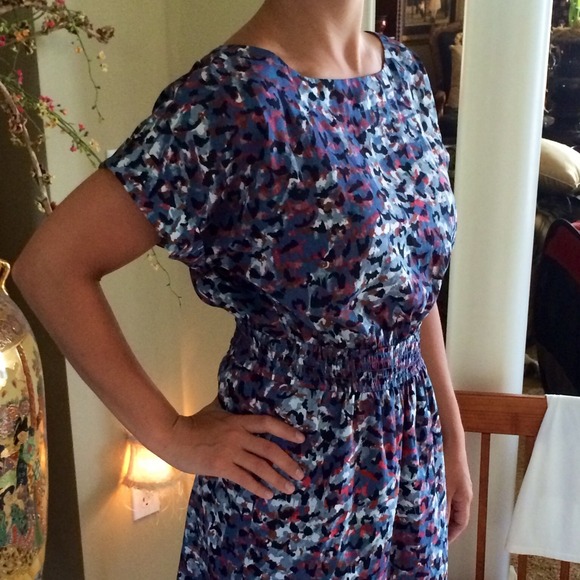 m u l t i - c o l o r e d • d r e s s - Picture 1 of 3