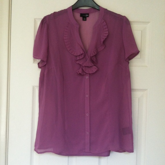 BUNDLE.   4 tops.