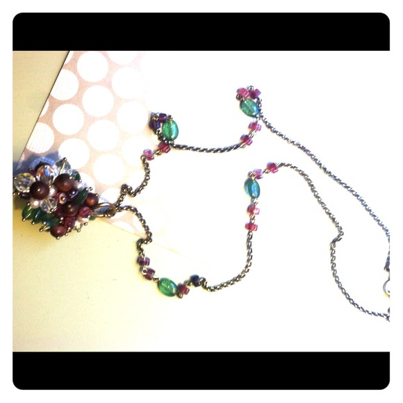 Beaded necklace
