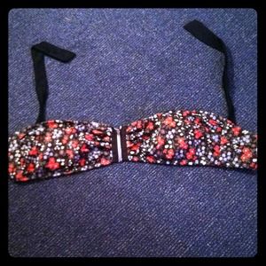 Strapless Hurley bikini top