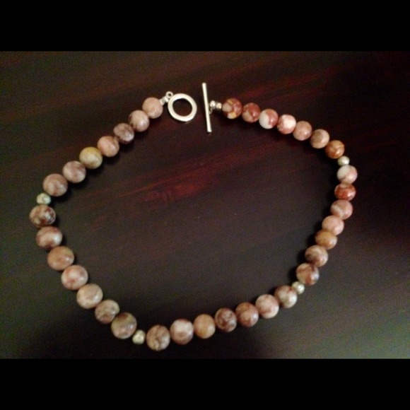 Jasper stone toggle necklace