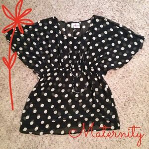 ❗️️️SALE❗️Black and Tan Polka Dot Maternity Top