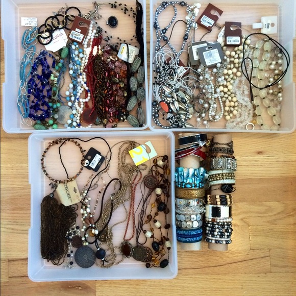 Lot of fashion necklaces bracelets for a steal!