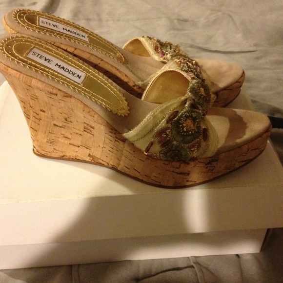 Steve Madden wedge shoes!!! Only worn once!
