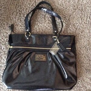 Coach Poppy Patent tote bag