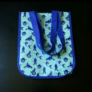 Lululemon Sea Wheeze shopping bag