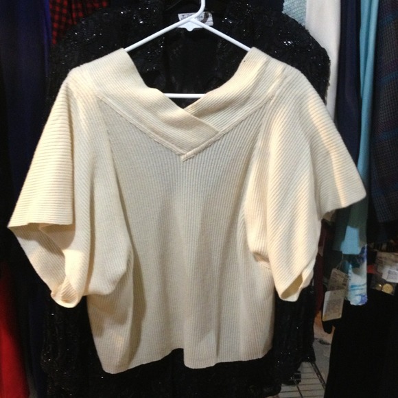 Gianfranco Ferre ivory cashmere sweater. SALE!