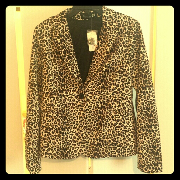 Leopard print blazer NEW WITH TAGS!