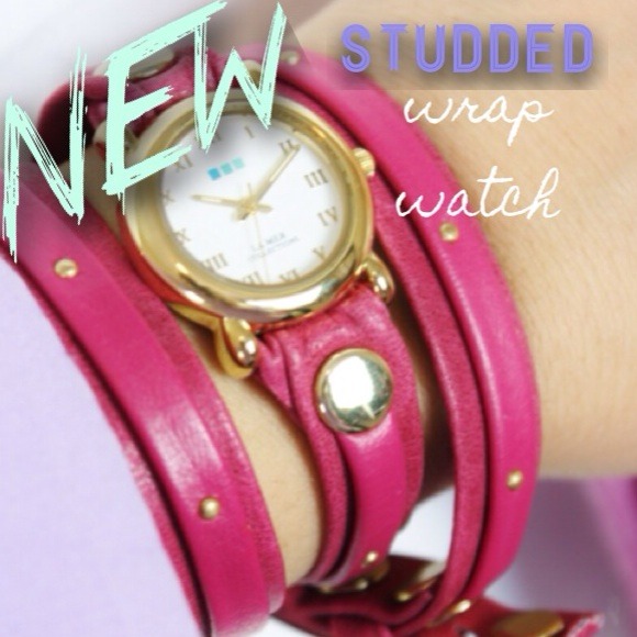 NEW La Mer fuschia leather gold studded wrap Watch