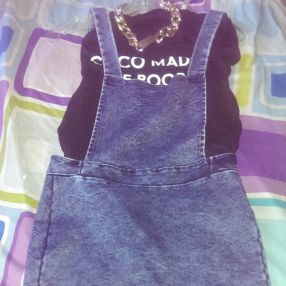 Denim dress come with muscle tee
