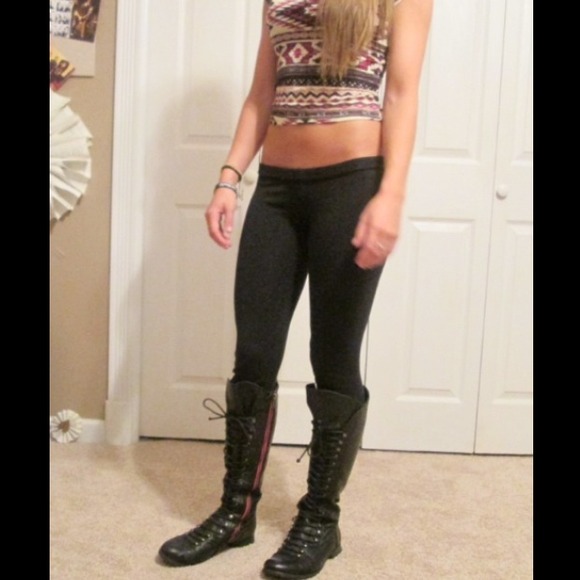 lace up leather boots - Picture 3 of 4