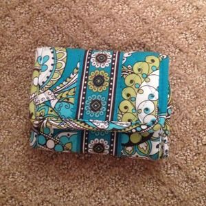 Vera Bradley Wallet !