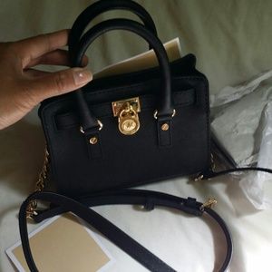 BNWT Authentic Michael Kors Hamilton Black Bag