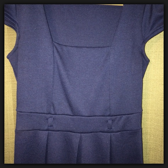 Blue Dress - Picture 3 of 7