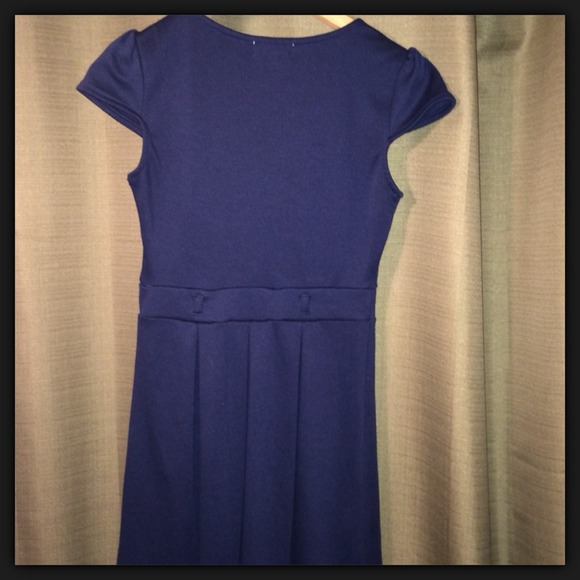 Blue Dress - Picture 4 of 7