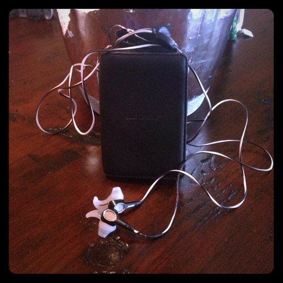 Bose in ear headphones