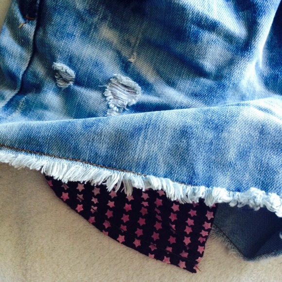 SIZE 1 SEE THRU SOUL SHORTS - Picture 3 of 4
