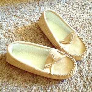 Tan Avon Moccasins