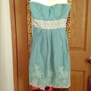 Adorable Strapless Light Blue Dress w/ Detailing