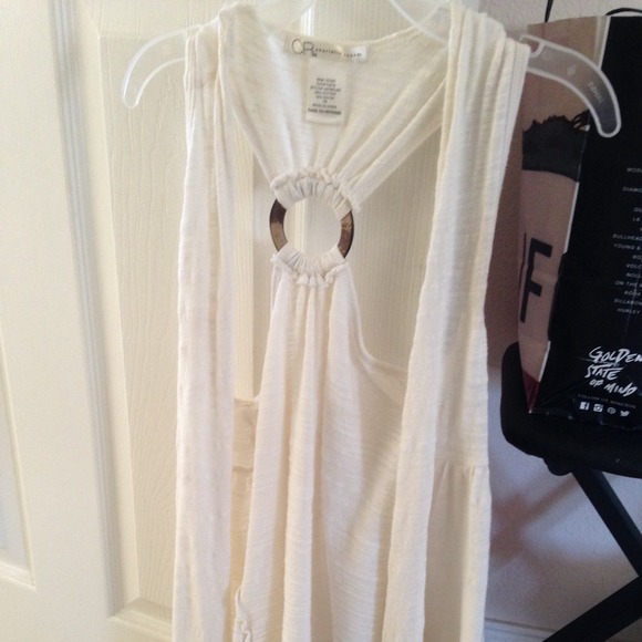 Flowy cardigan/vest.