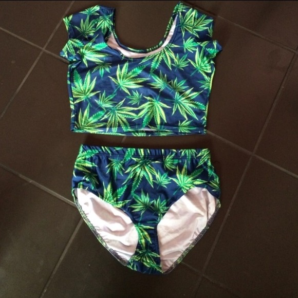Weed Leaf Printed Tankini
