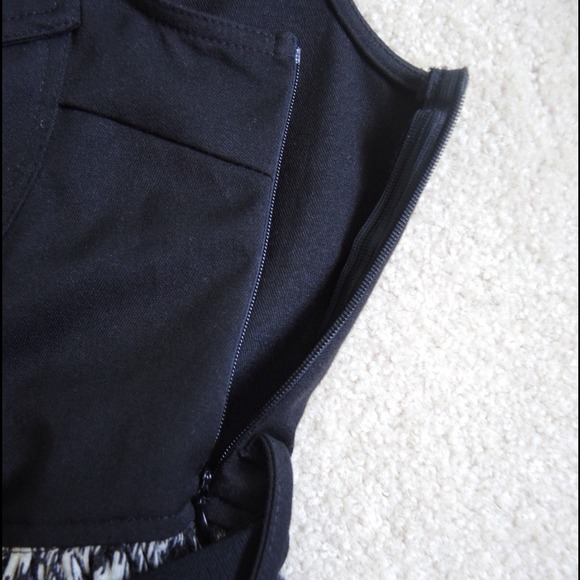 Black & pattern dress - Picture 4 of 4