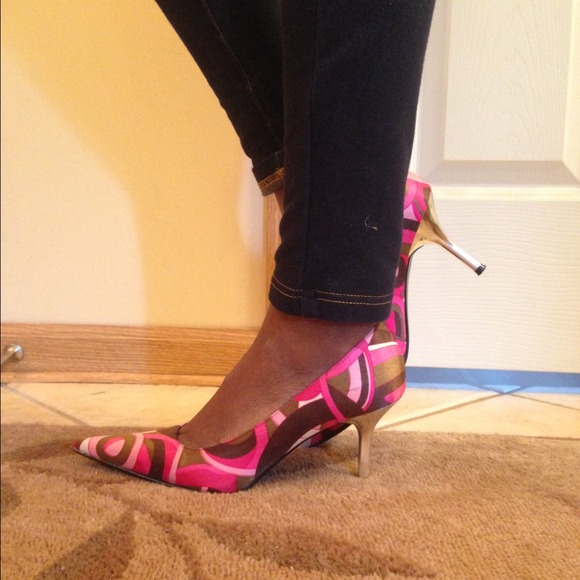 Steve Madden pumps! 😁 - Picture 1 of 3