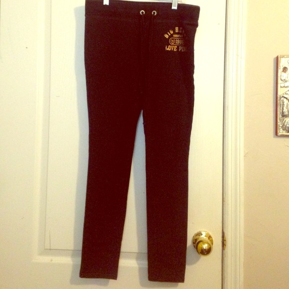 Victoria secret sweat pants!BOGO 50% off